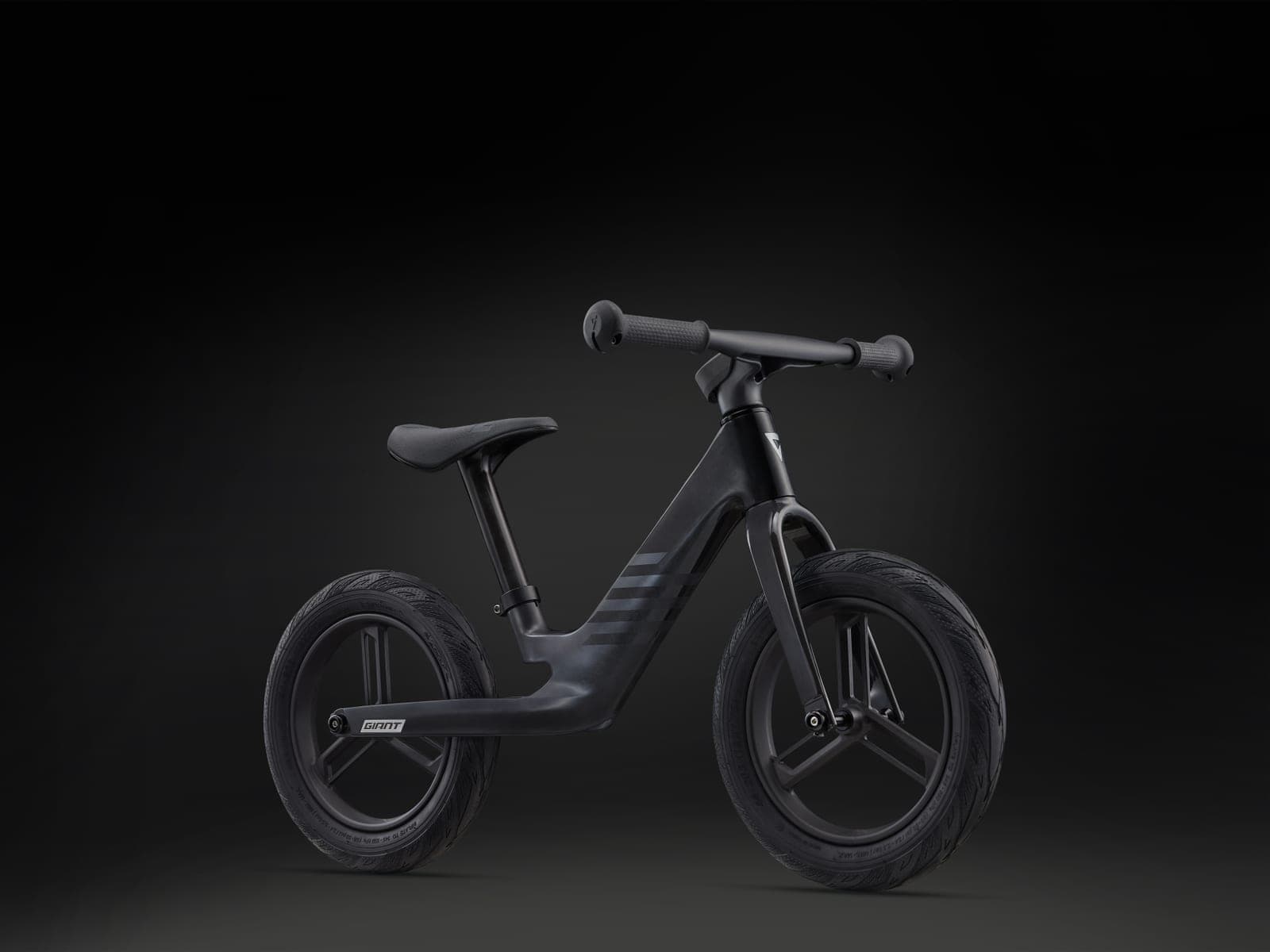 PRE rCarbon β Giant (Taiwan)